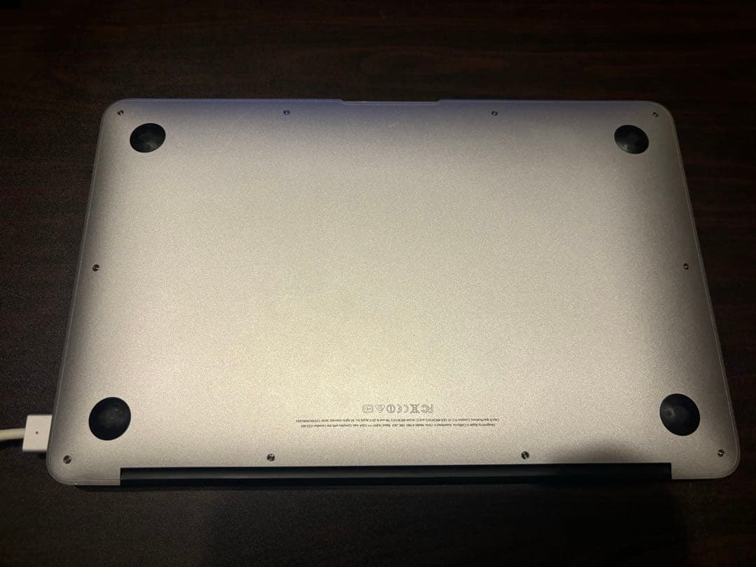 MacBook本体 MacBook Air early 2014