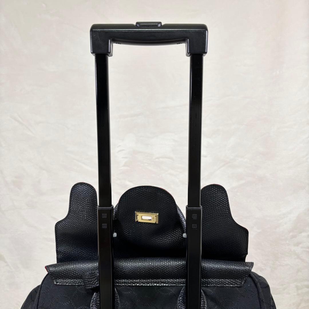 マダムヒロコ　キャリーケース　バッグ　黒　車輪