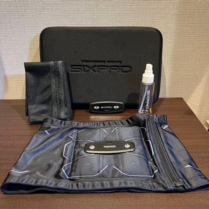 SIXPAD powersuit abs Mサイズ コントローラー付き