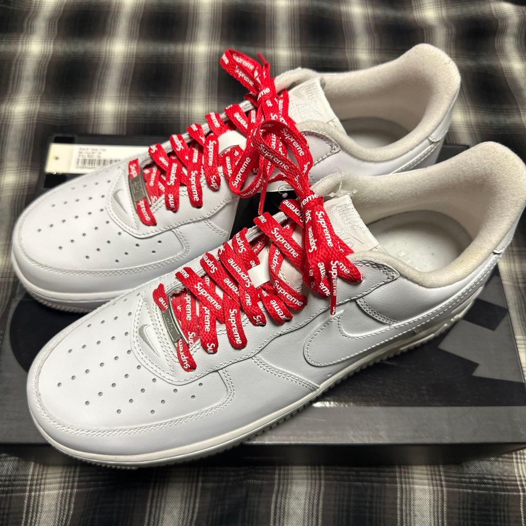supreme x Nike エアフォース1 LOW 白　シュプリームナイキ