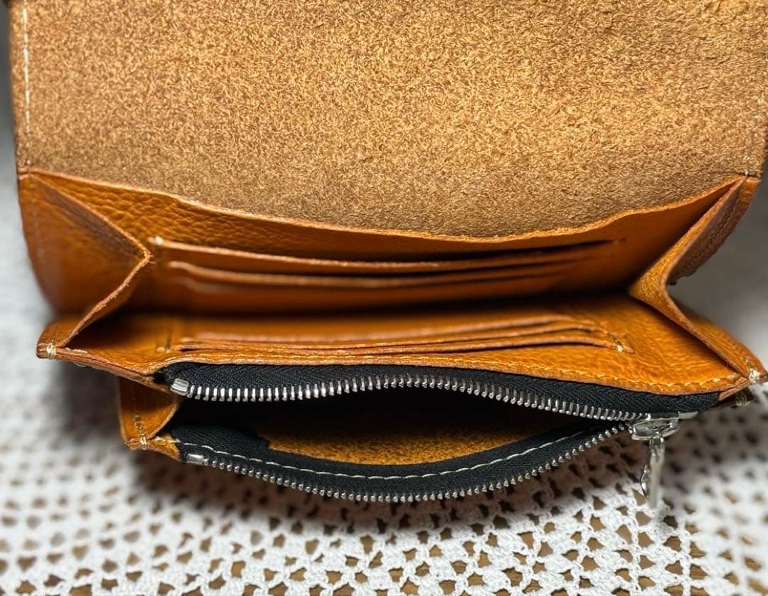 ISAMU KATAYAMA BACKLASH レザーウォレット バイソン