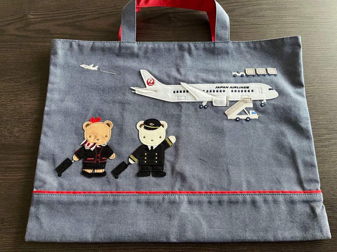 ファミリアの手提げバッグ