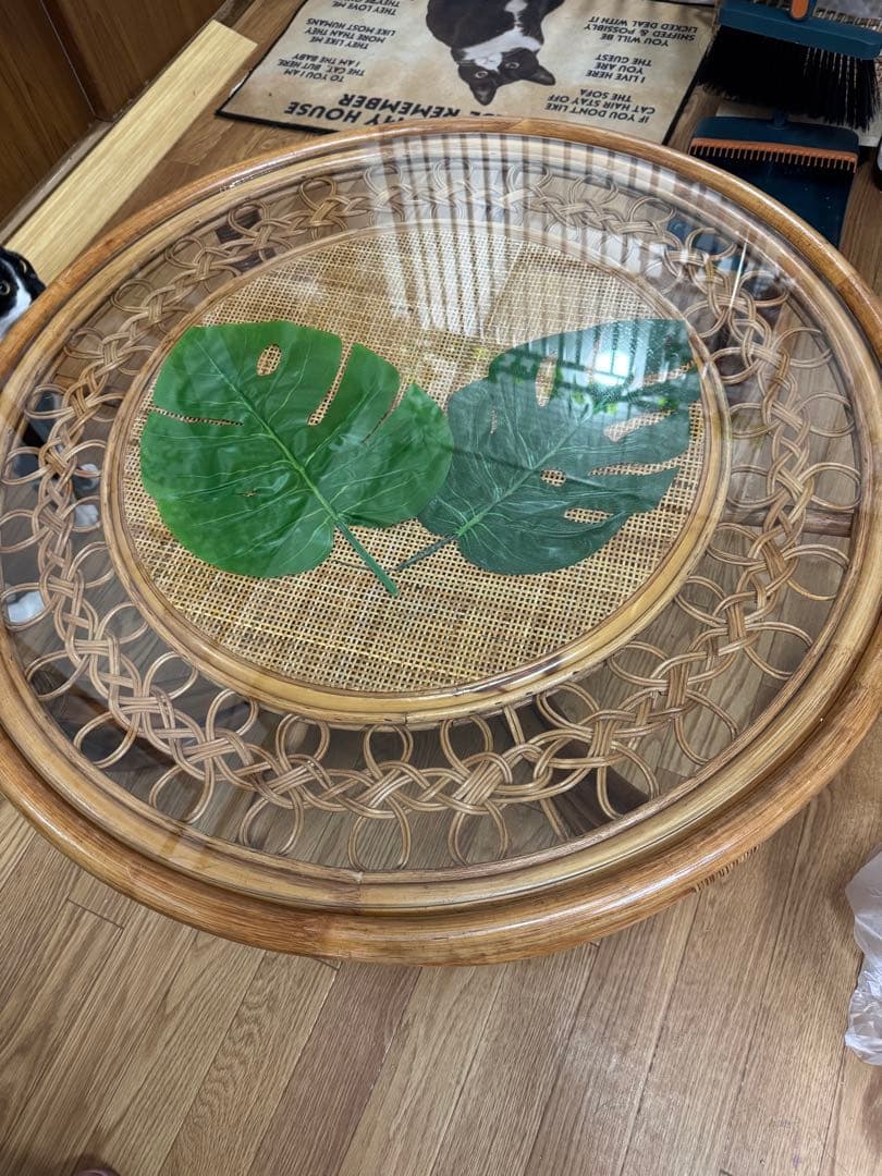 円形ラタンテーブル ガラス天板