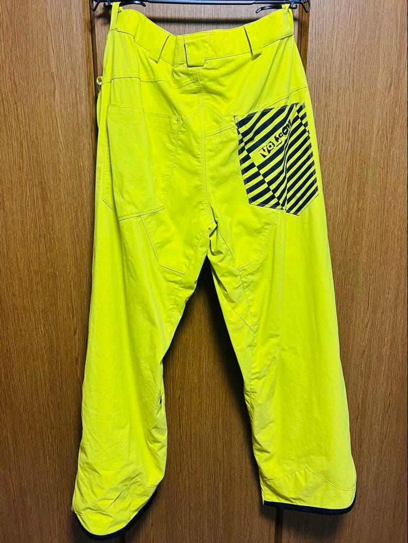 ✨スノボウェア✨メンズ　上下　セット　アナログ ＋ ボルコム バートン