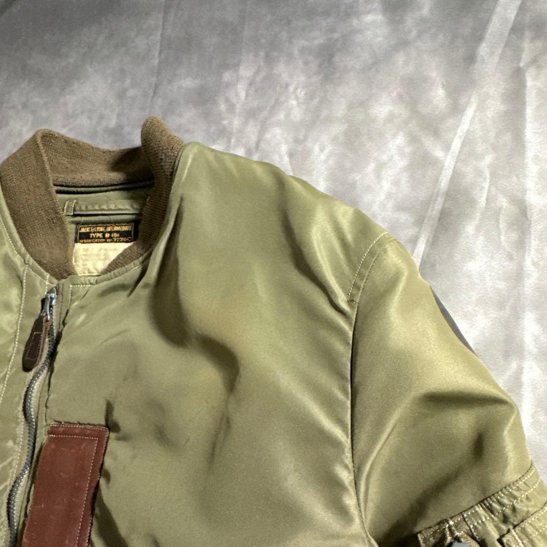 バズリクソンズ　B-15B（MOD.） フライトジャケット　KHAKI 復刻