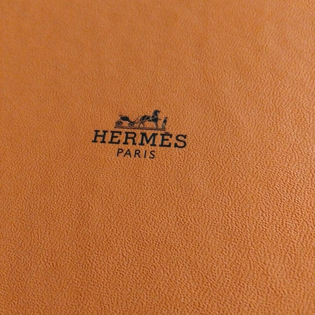 HERMES♦︎大判シルクスカーフ♦︎カレ90