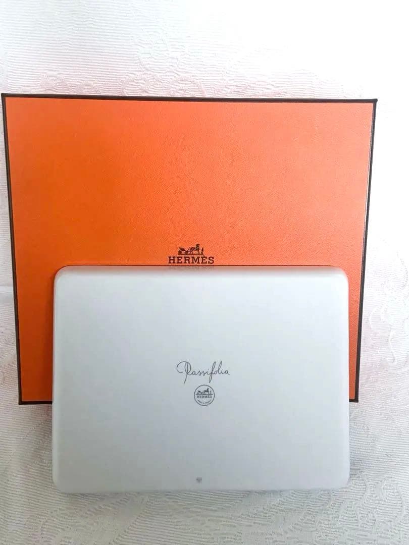 エルメス　パシフォリア　トレー No2 〈パシフォリア〉 PM