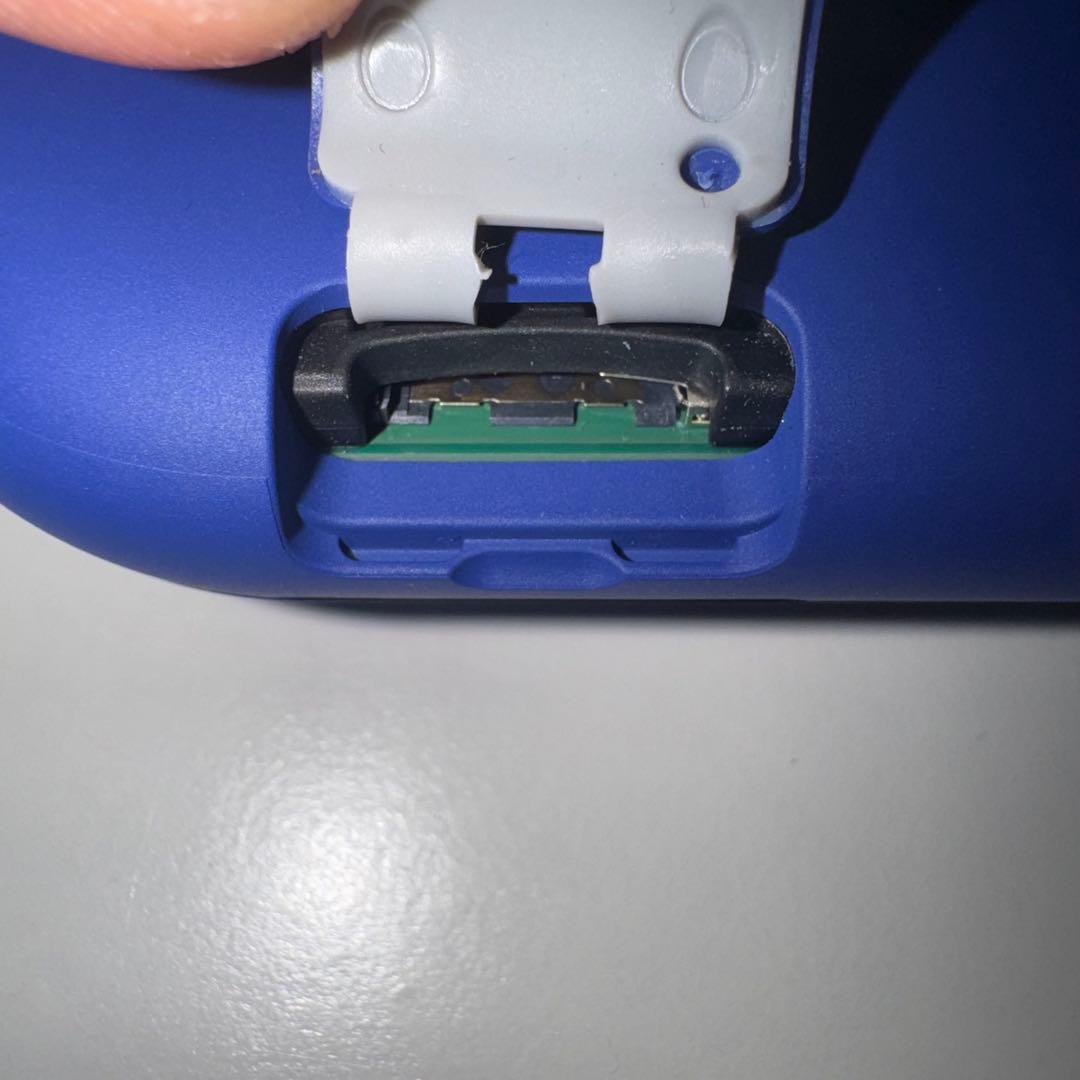 Nintendo Switch Lite 収納ケース付き(箱無し)