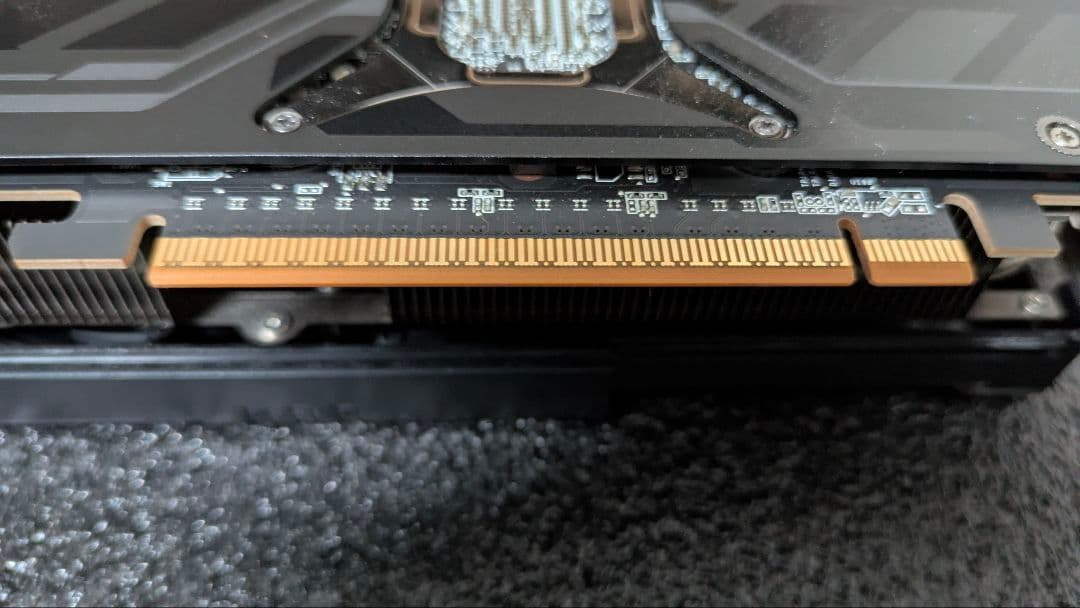 RX 9070 XT Steel Legend Dark 16GB　【美品】