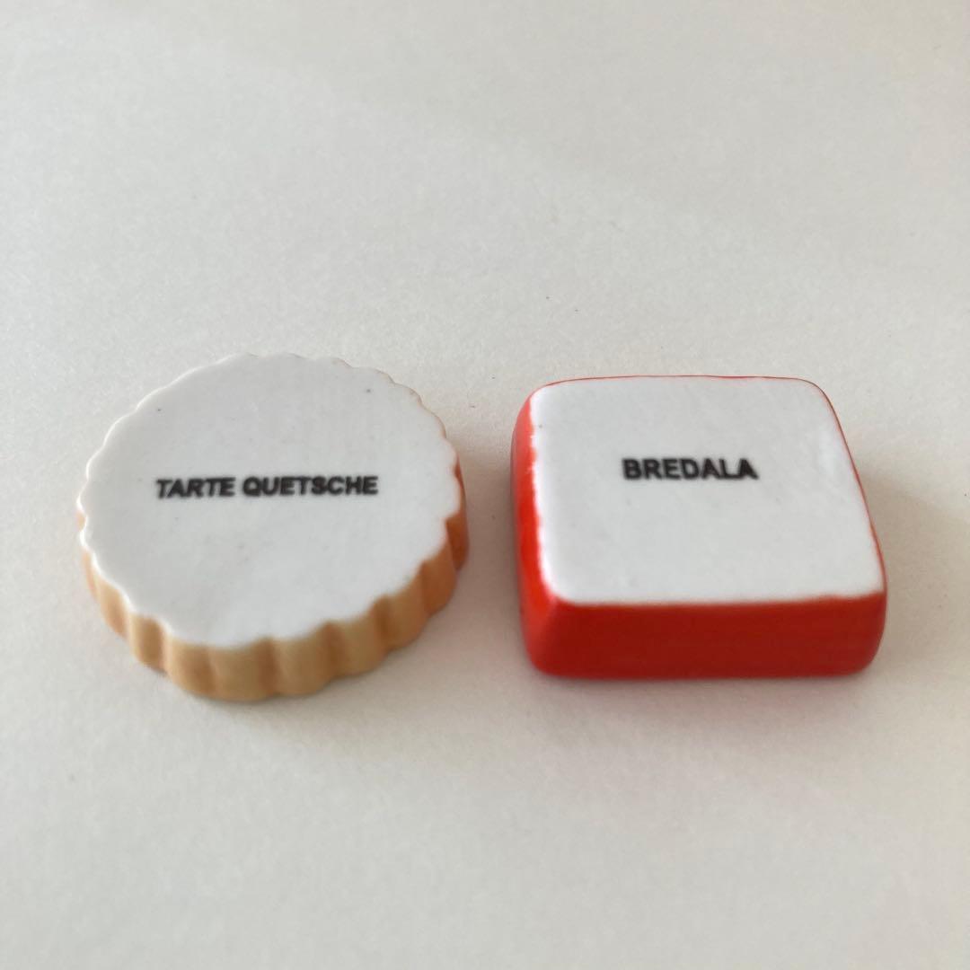 アルザス伝統菓子のフェーヴ10個セット　フランス雑貨　ミニチュア　陶器