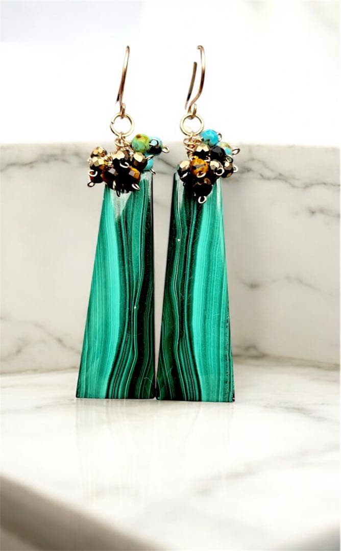 14kgfマラカイトのロングピアスです