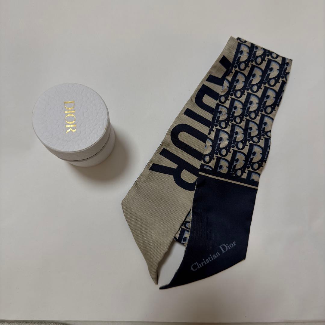 Dior スカーフ　ミッツァ