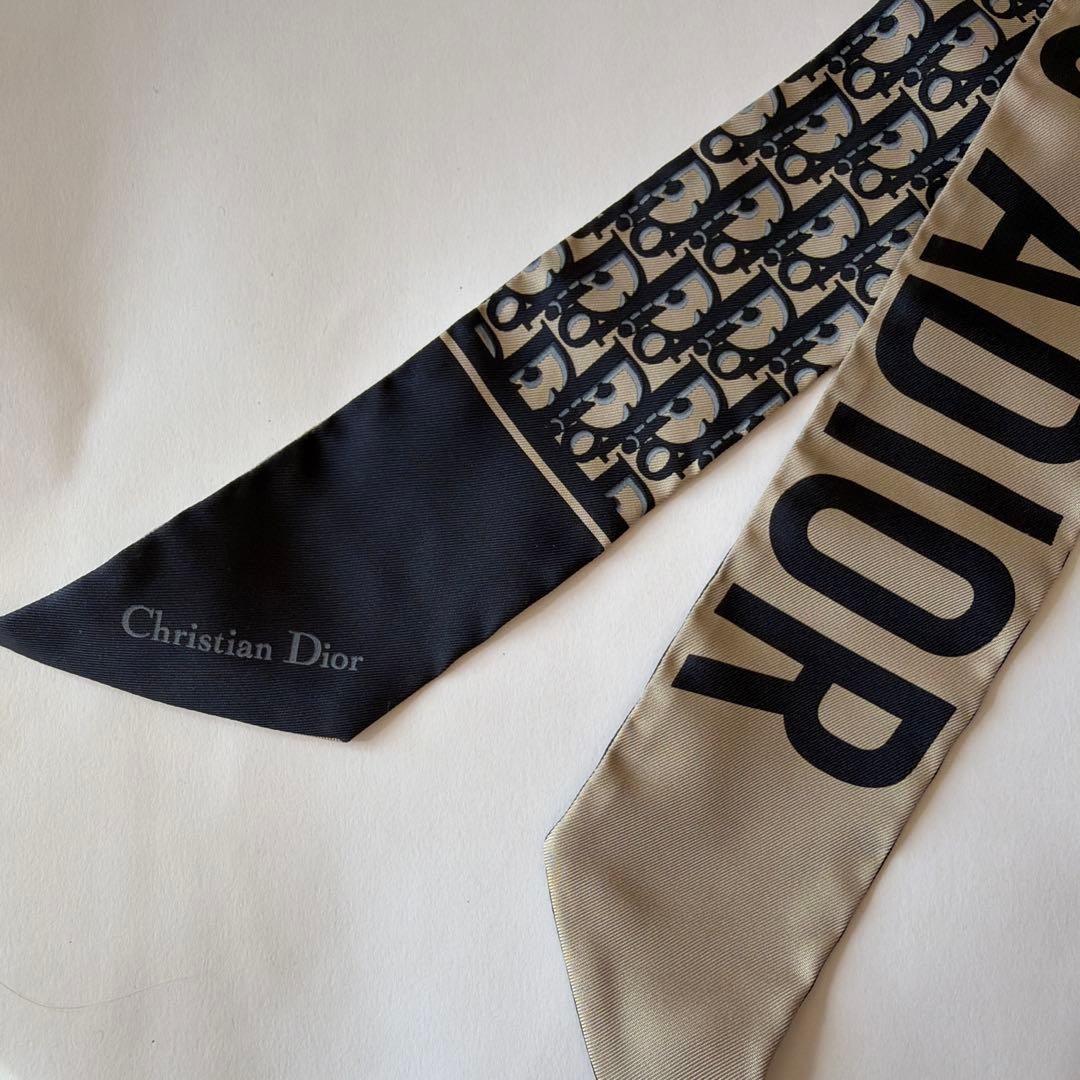 Dior スカーフ　ミッツァ