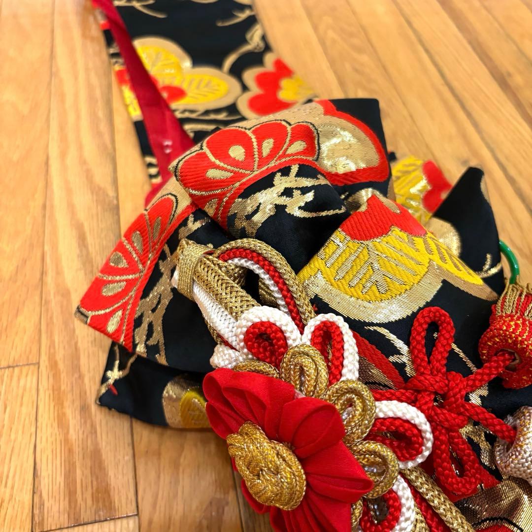 七五三七歳‼豪華絢爛人気黒地蝶々花ラメ金彩金箔煌びやか際立つ❤️完全フルセット