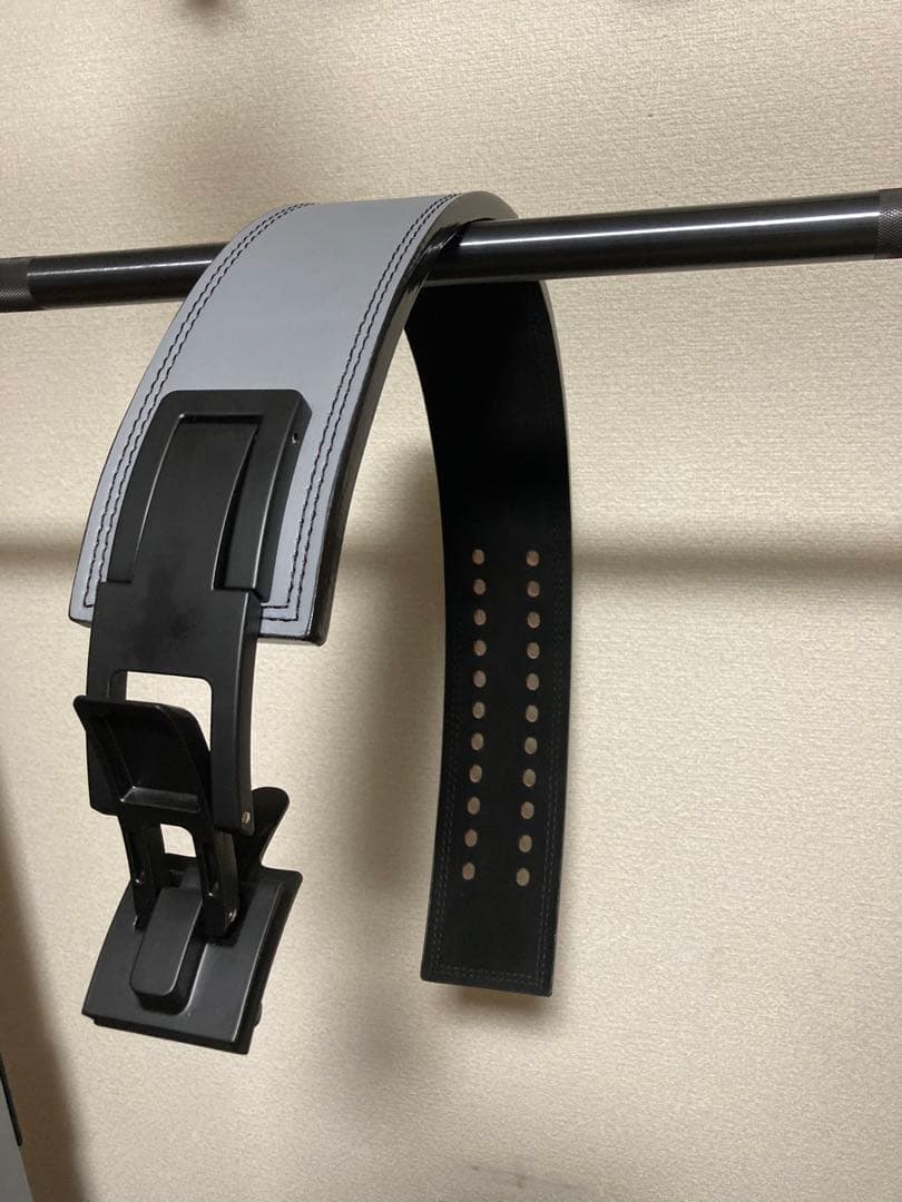 レバーアクションベルト　 本革　13ミリ厚　 Sサイズ　グレー色　SBD 鬼