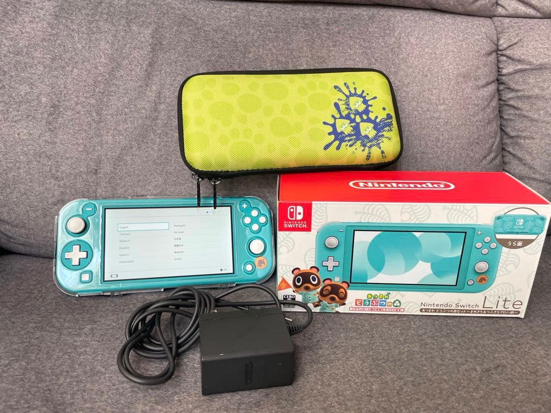 Nintendo Switch Lite まめきち＆つぶきちアロハ柄