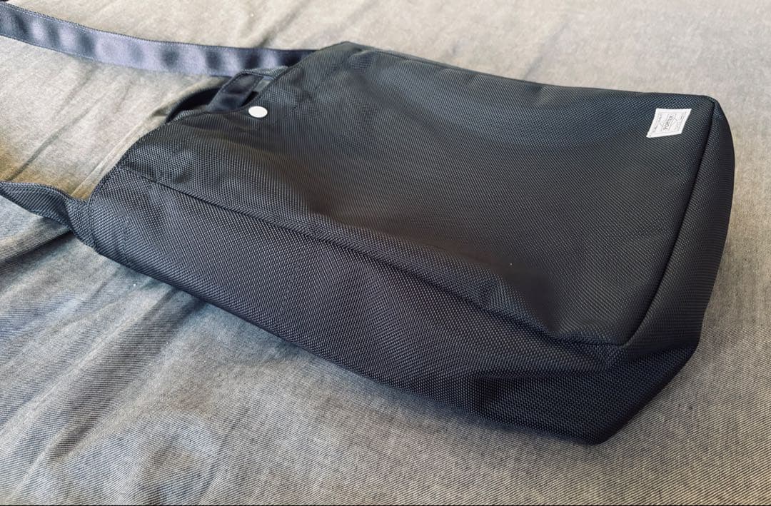 シ*ッ様 【ほぼ未使用】PORTER 縦型トートバッグ ネイビー ビジネス対応