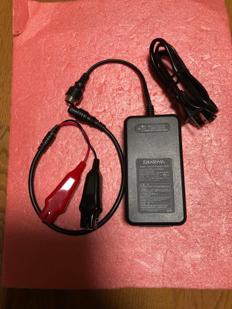 リチウムイオンチャージャー　1800
