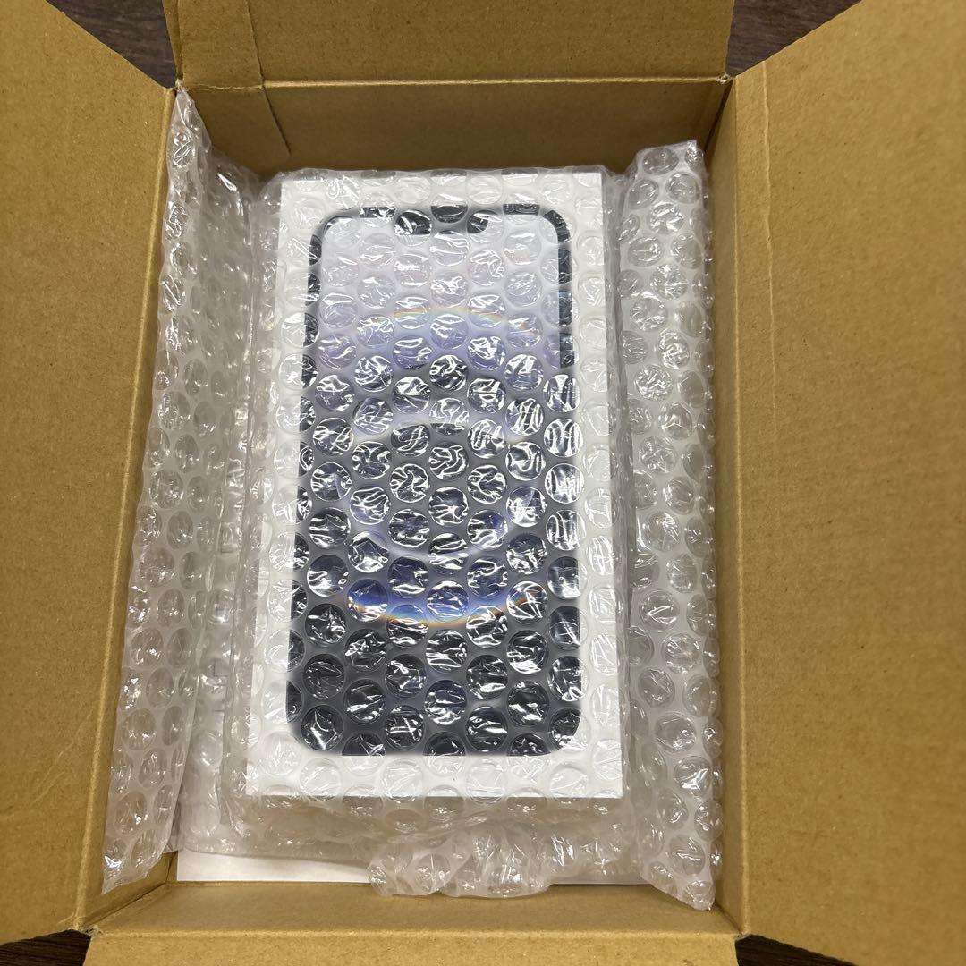 iPhone 16e 128GB Black SIMフリー 新品 未開封