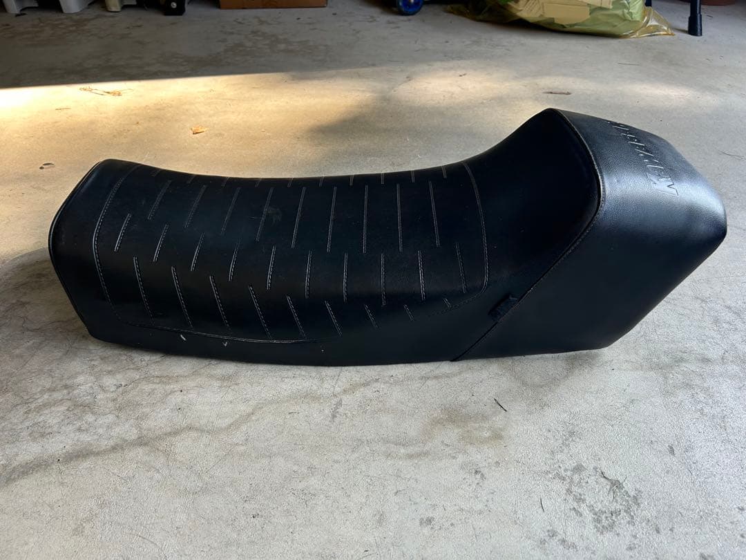 Z400FX ジュリアーリシート