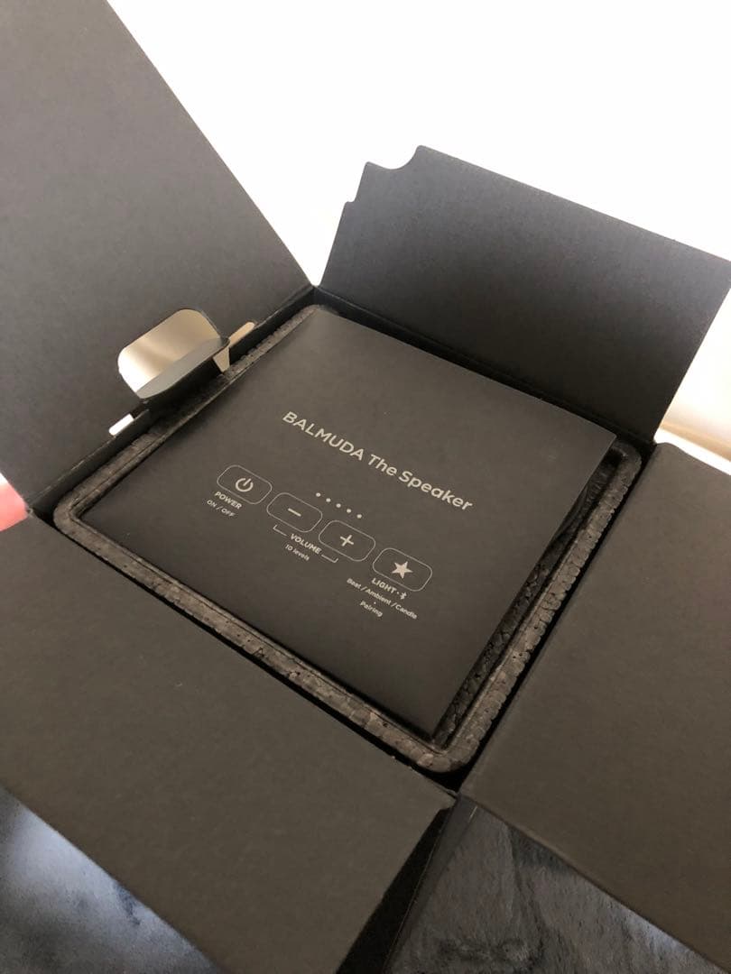 バルミューダ　スピーカー　美品