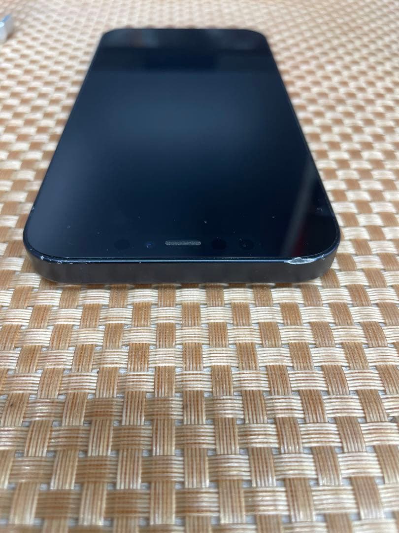 iPhone 12 64 GBブラックSIMフリー【2988】