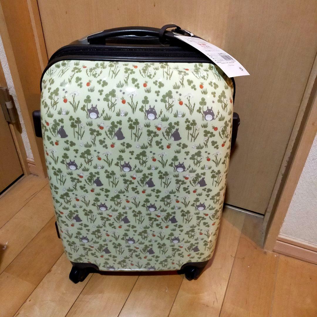 スタジオジブリ　となりのトトロ トトロクローバーシリーズ キャリーケースS