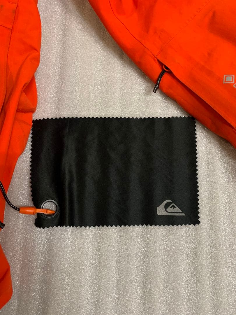 スノーボードウエア　Quick silver　クイックシルバー　Ｌサイズ　スノポ