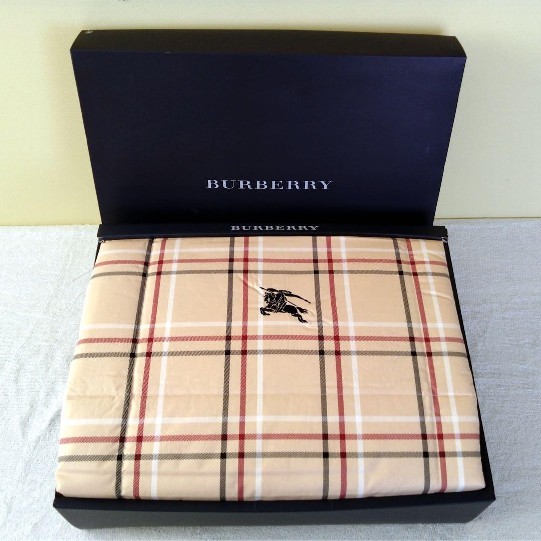 バーバリー 羽毛肌掛けふとん ノバチェック ロゴ刺繍 箱付き【未使用品】