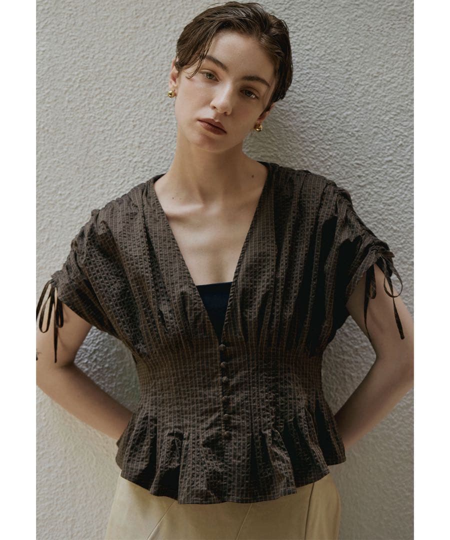 Aimeine エメイン　ウエストタックブラウス