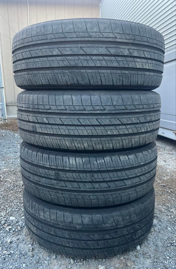 トーヨータイヤ　トランパス lu2 225/55r18 23年製