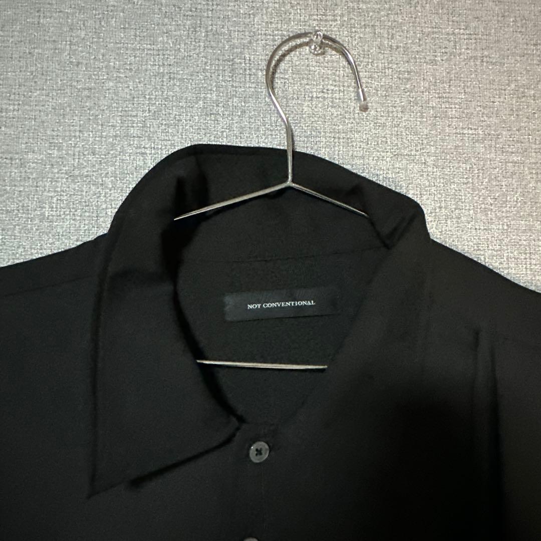 h*h様 NOT CONVENTIONAL モード　 ブラックロングシャツ
