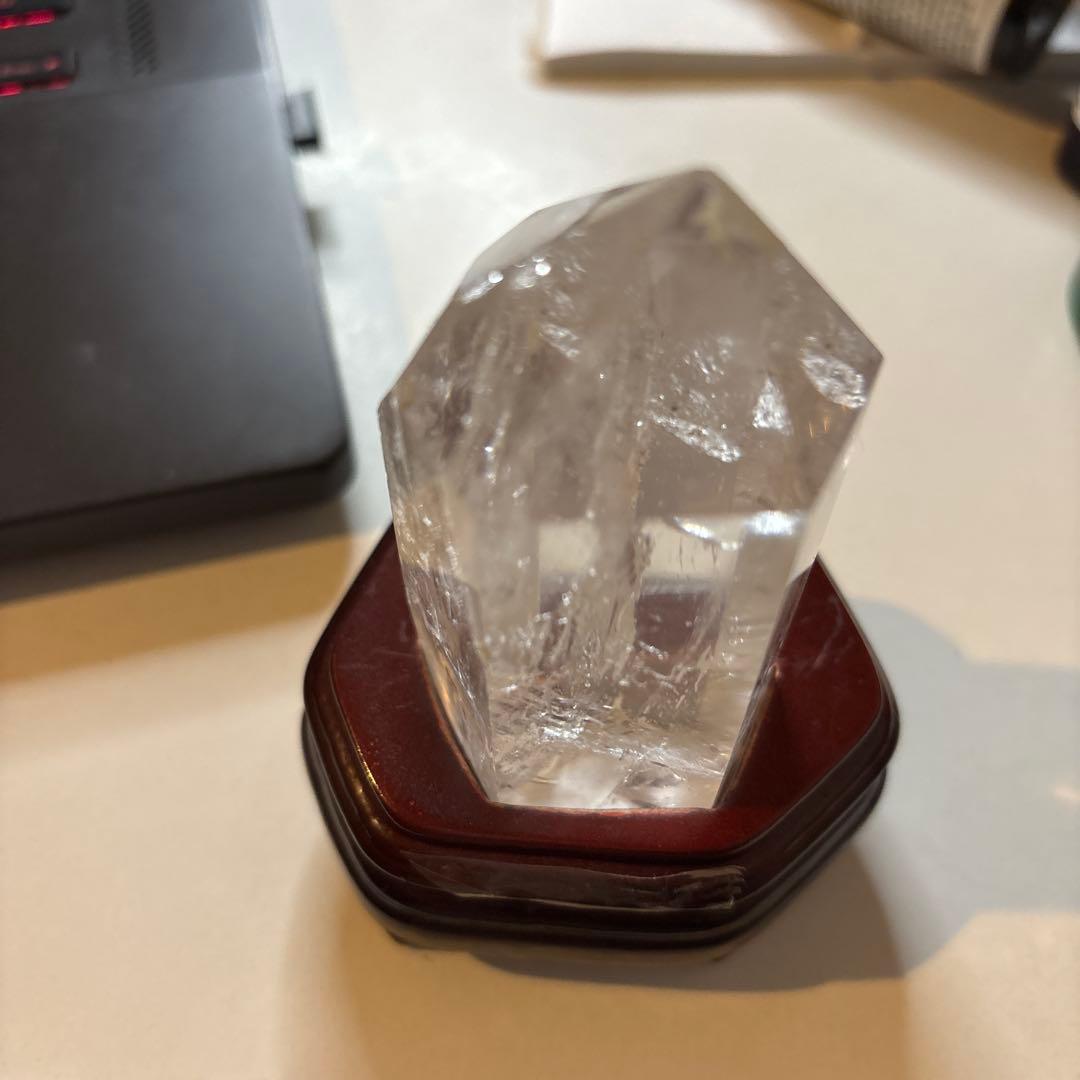 綺麗な水晶！すんごいパワー！ズーンとくる！