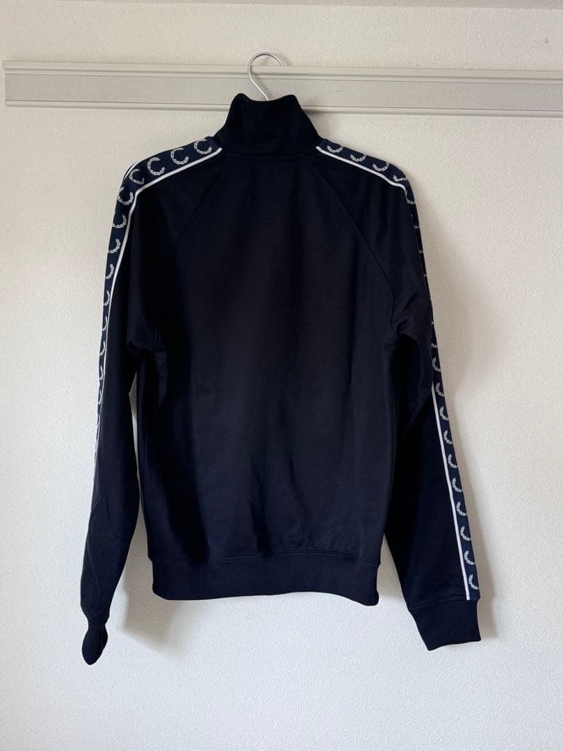 【フレッドペリー】Track Jacket 　ネイビー　 Sサイズ