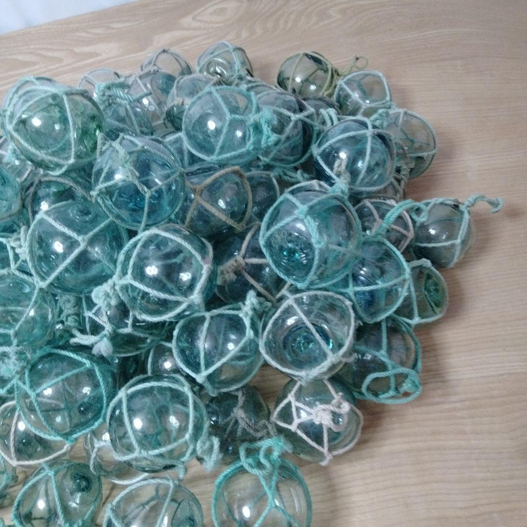 ガラス浮球　浮き玉　ガラス玉　漁具　 １００個セット　網紐付き