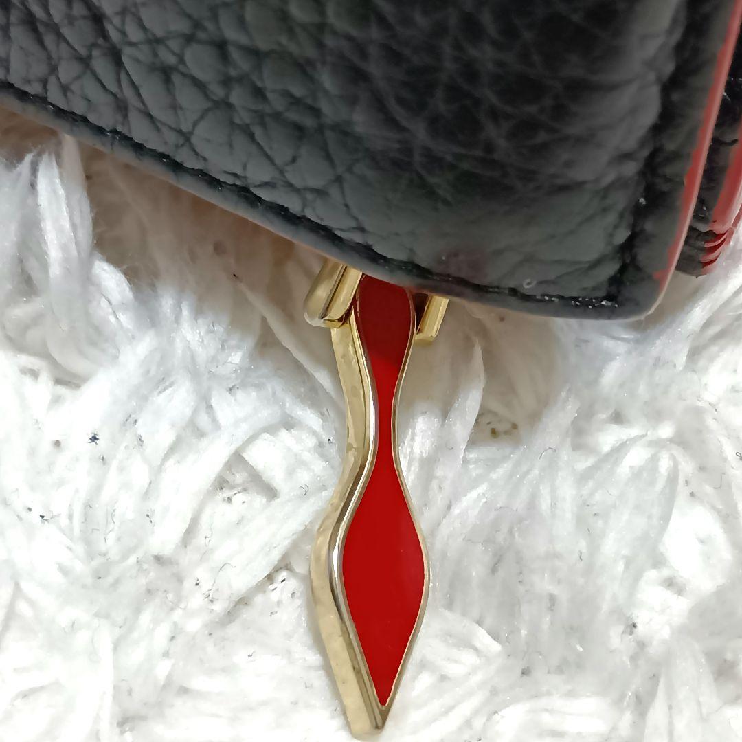 クリスチャンルブタン　三つ折り財布　ブラック　レッド　レザー　パルマ