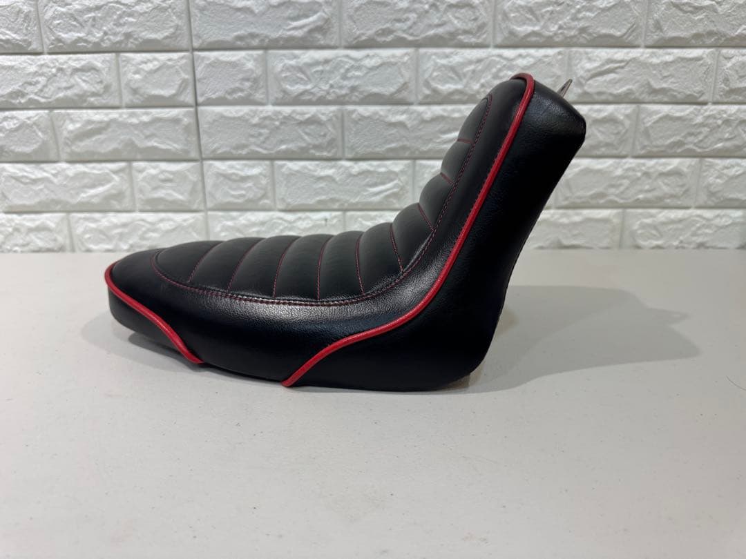 ソフテイル　タックロール　ソロシート　evo ツインカム　TC88 FLST