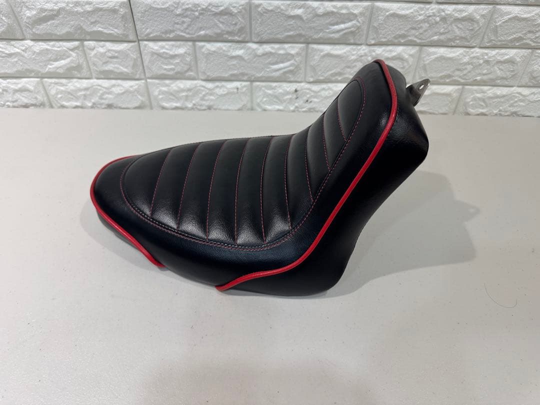 ソフテイル　タックロール　ソロシート　evo ツインカム　TC88 FLST