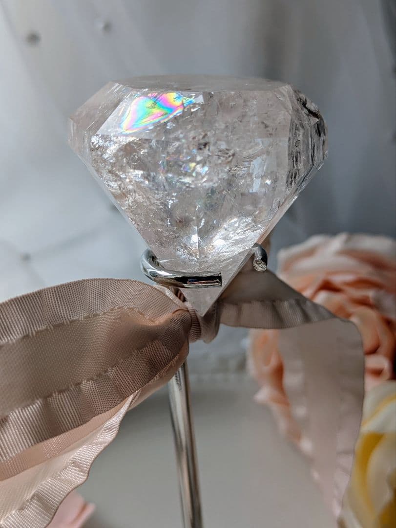 ♡ピンクアゼツライト（通称） ピンククリアクォーツ♡　 ダイヤカット　虹