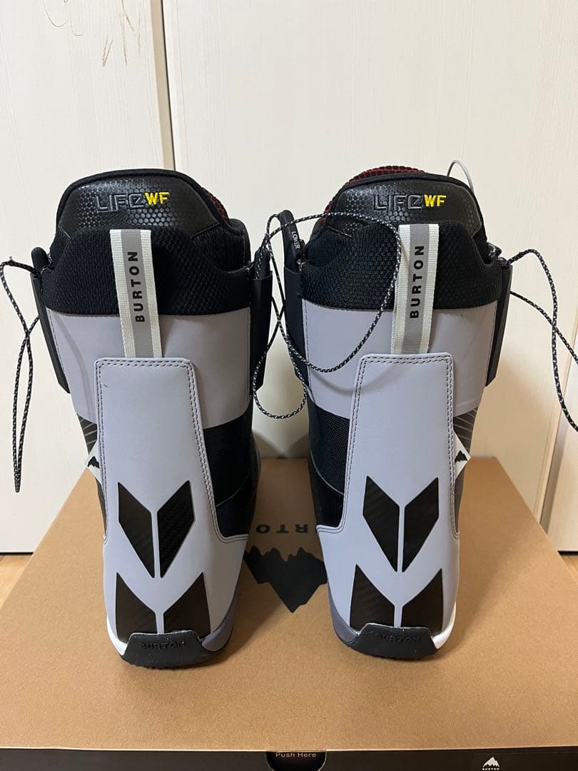 [新品未使用品] BURTON バートンion アイオン27cm ワイド