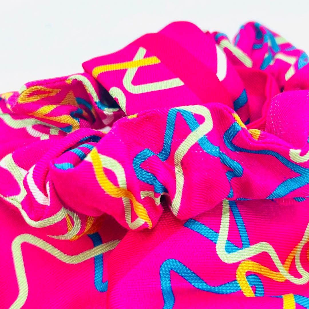 希少　CHANEL シャネル リボン　シュシュ ココマーク ロゴ シルク