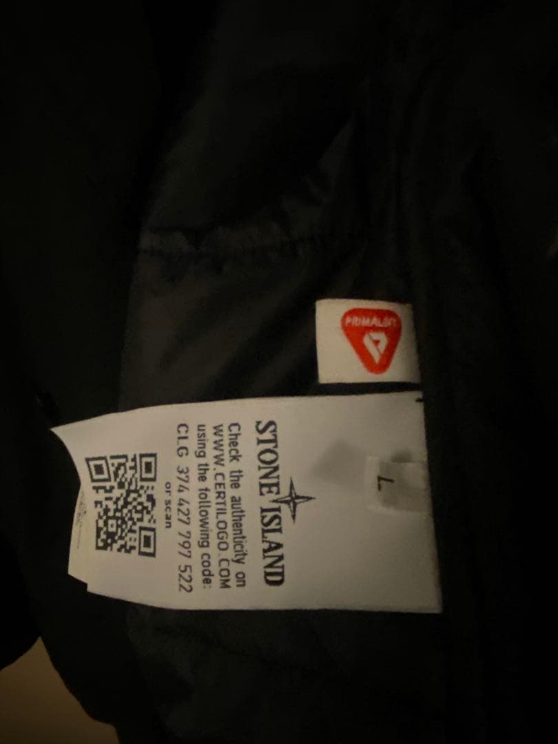 ☆美品☆STONE ☆ストーンアイランド☆黒☆Ｌ☆早い者勝ち