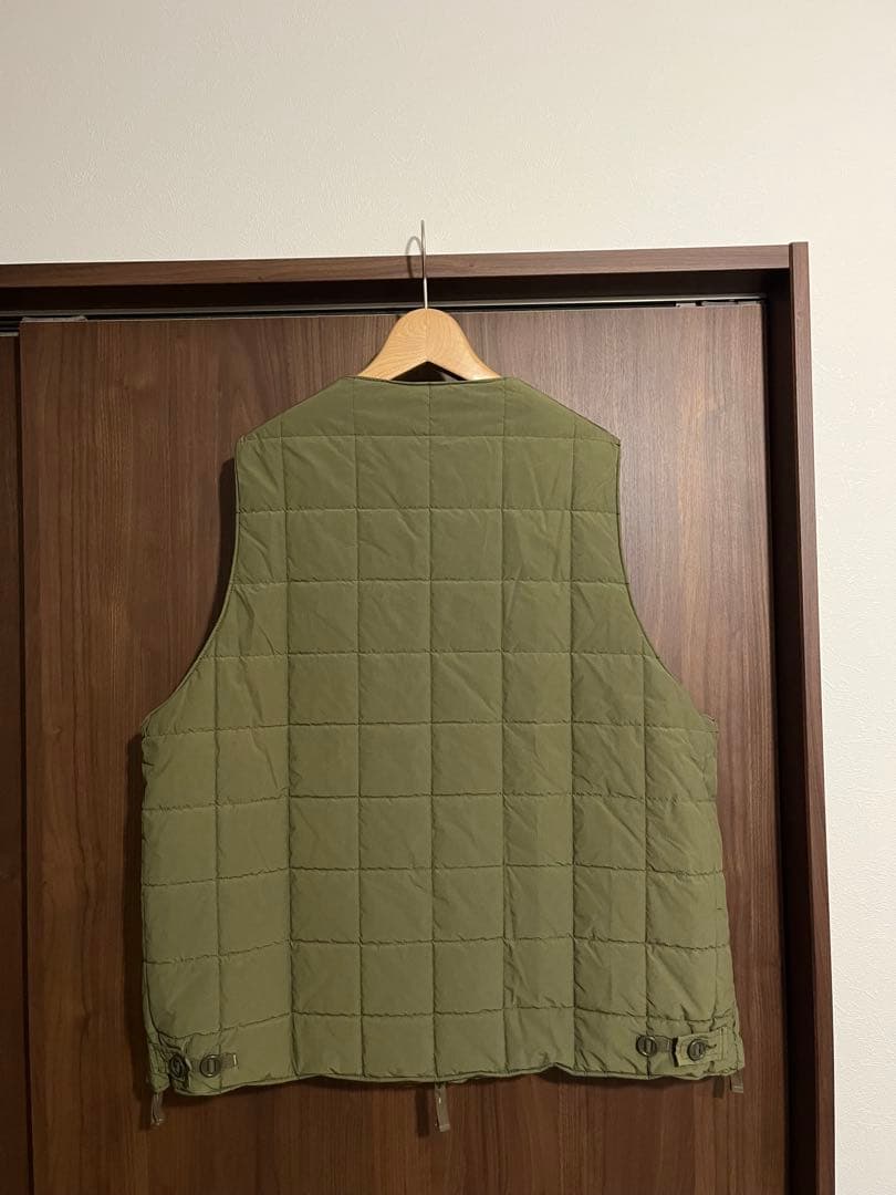 ジャケット・アウター YOKE 23AW QUILTING PADDED VEST