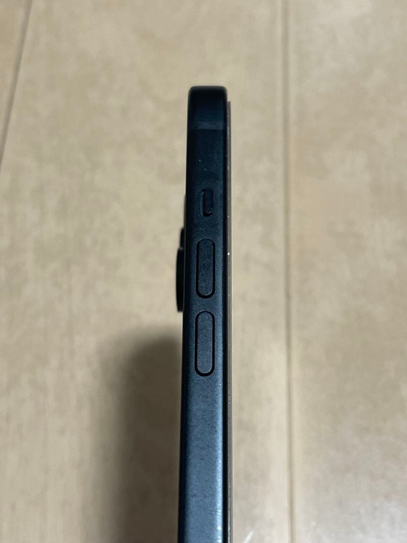 【美品】 iPhone15 256GBブラック バッテリー90% おまけ付き