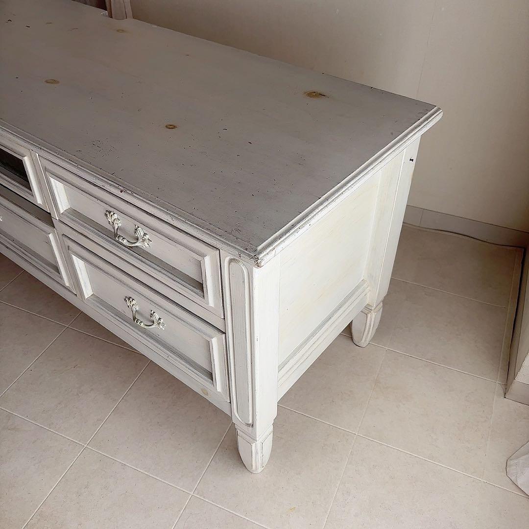 rira♡　直接配送 アンティーク　白家具　テレビ台　フレンチシャビー