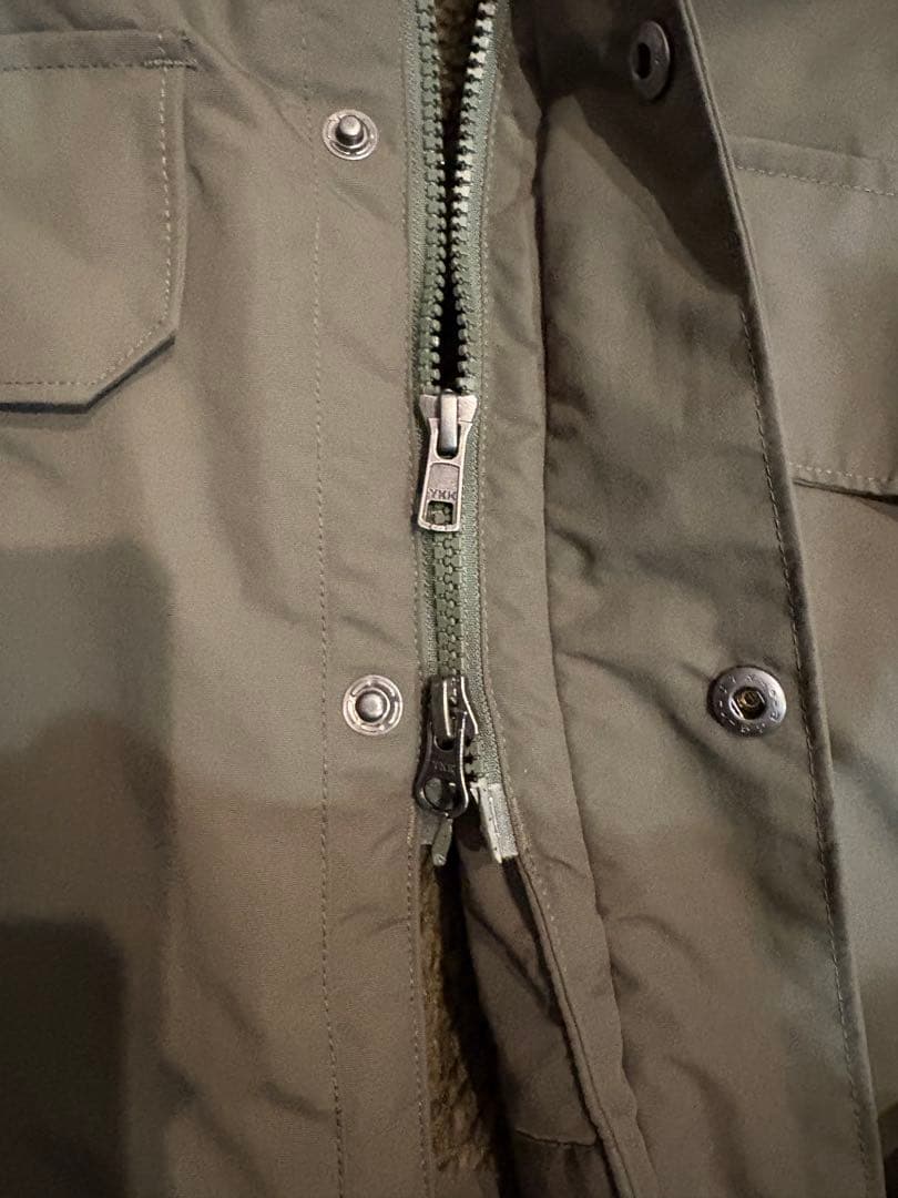 美品Patagonia パタゴニア　イスマスパーカー　メンズS オリーブグリーン