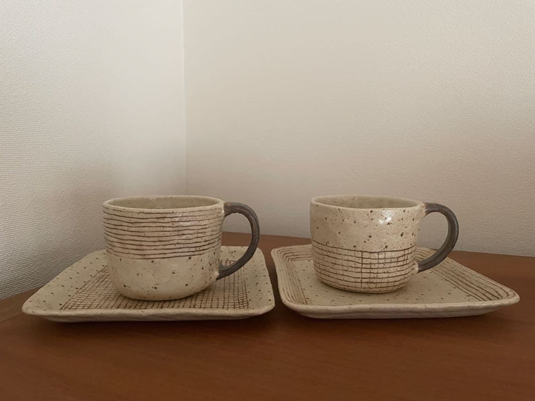 2/22まで限定価格【新品】金成潤子　プレート、マグカップ　4点セット