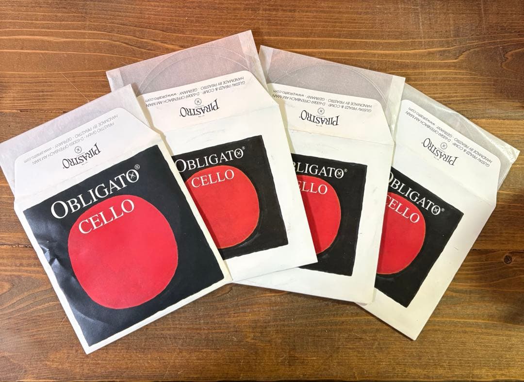 に*の様 チェロ 弦セット　OBLIGATO 未使用ですが購入時期不明