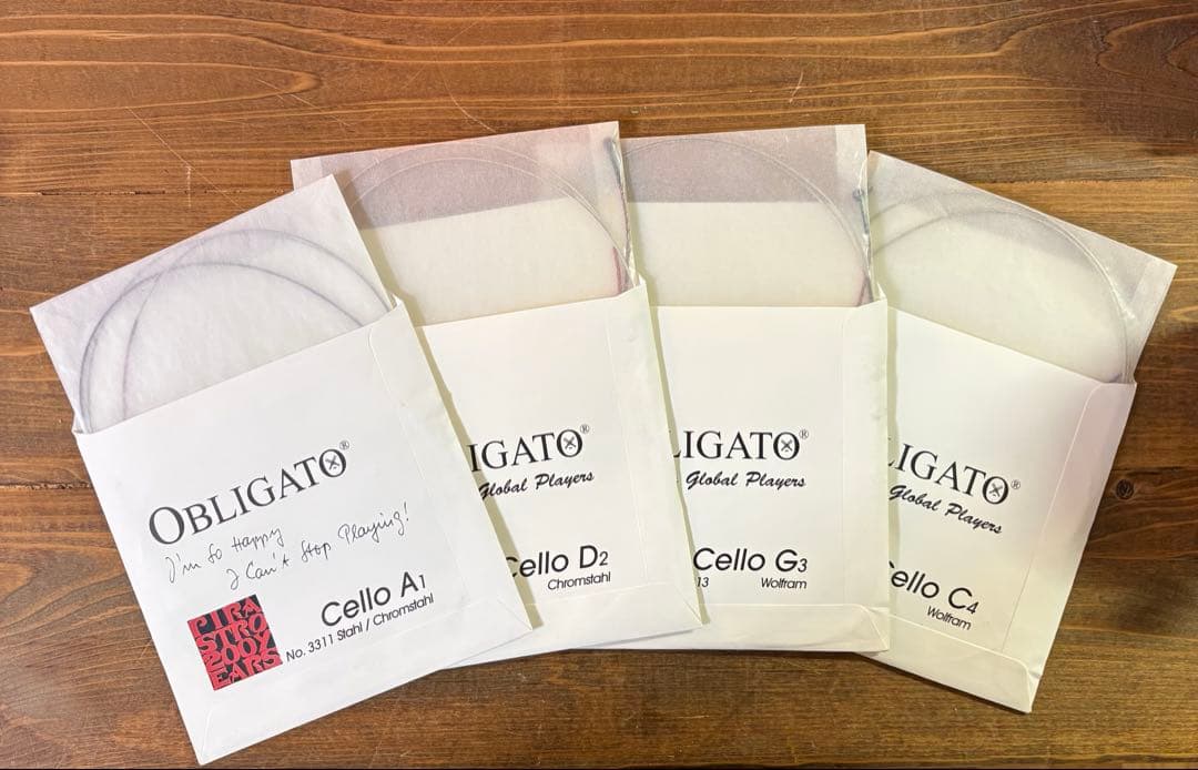 に*の様 チェロ 弦セット　OBLIGATO 未使用ですが購入時期不明