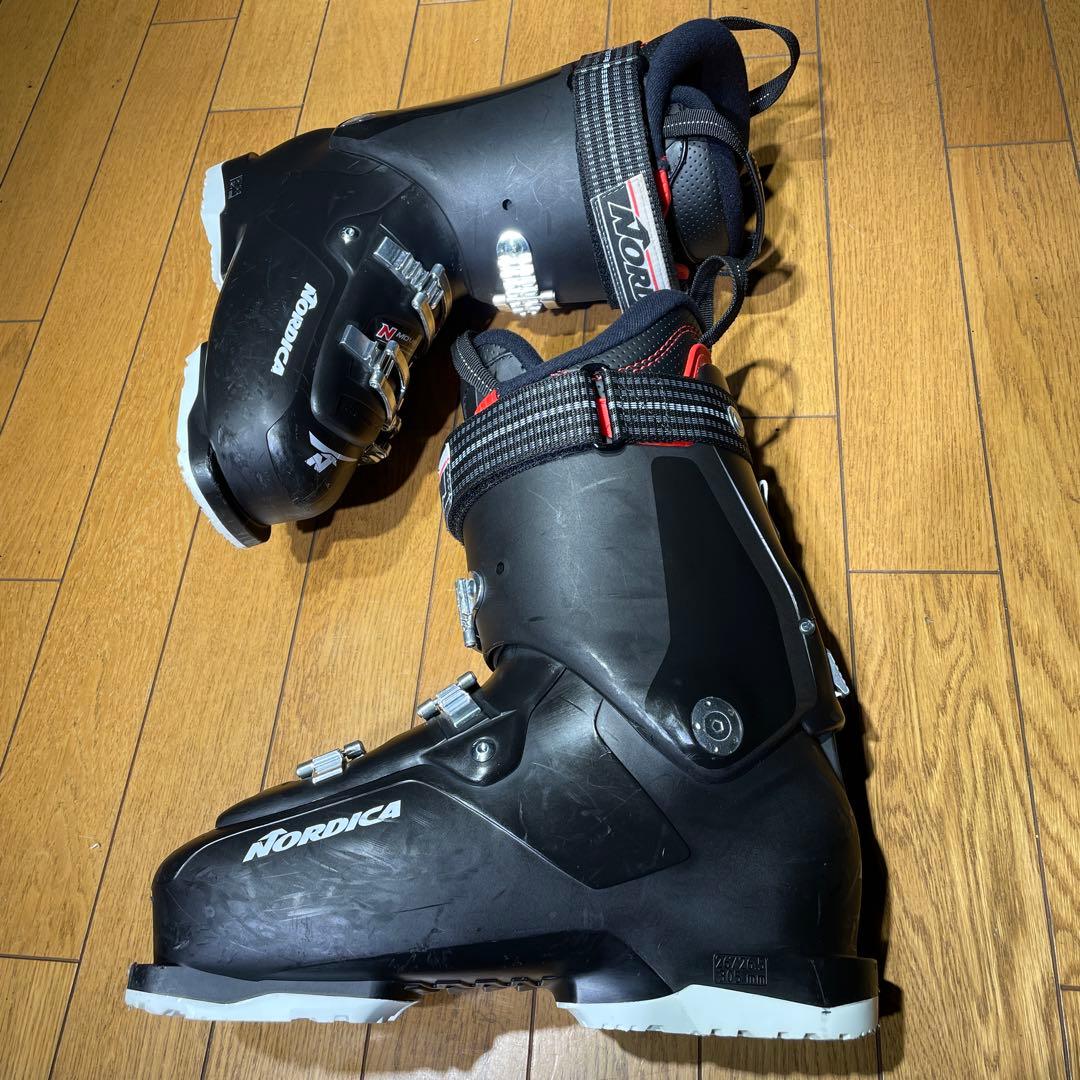 【値下げ】NORDICAノルディカN-MOVE SP70 26.0-26.5cm